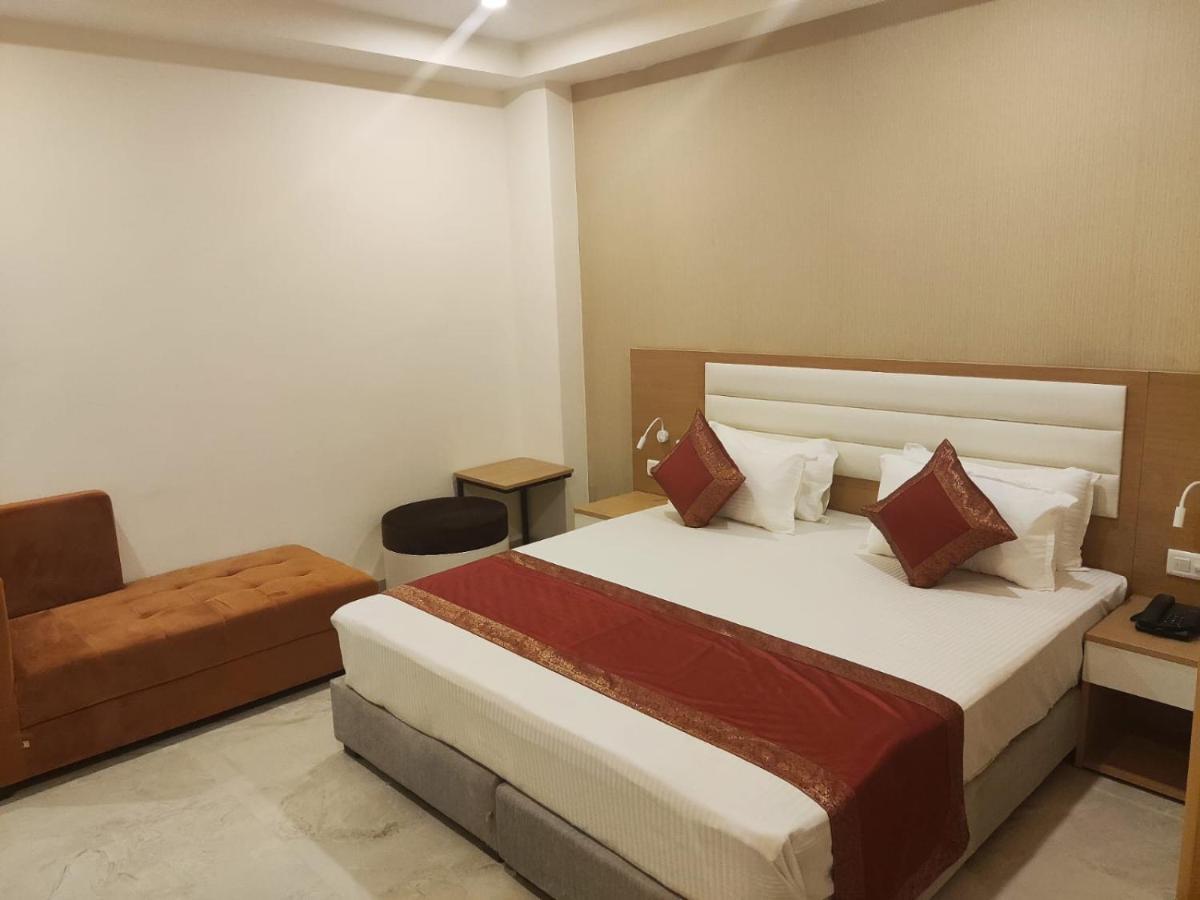 Hotel Xenia 瓦拉纳西 外观 照片